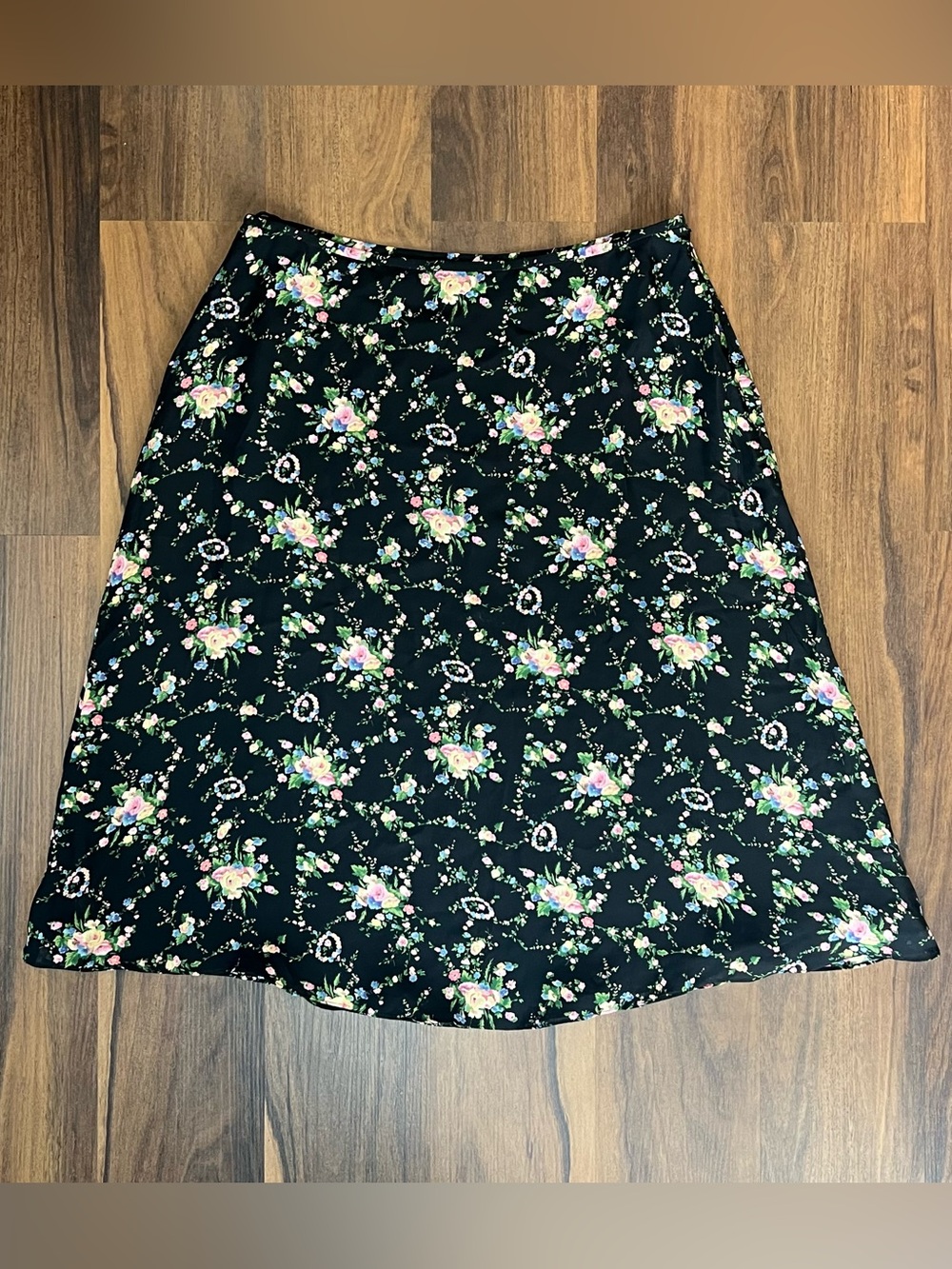 Ralph Lauren silk midi skirt with a pretty floral pattern